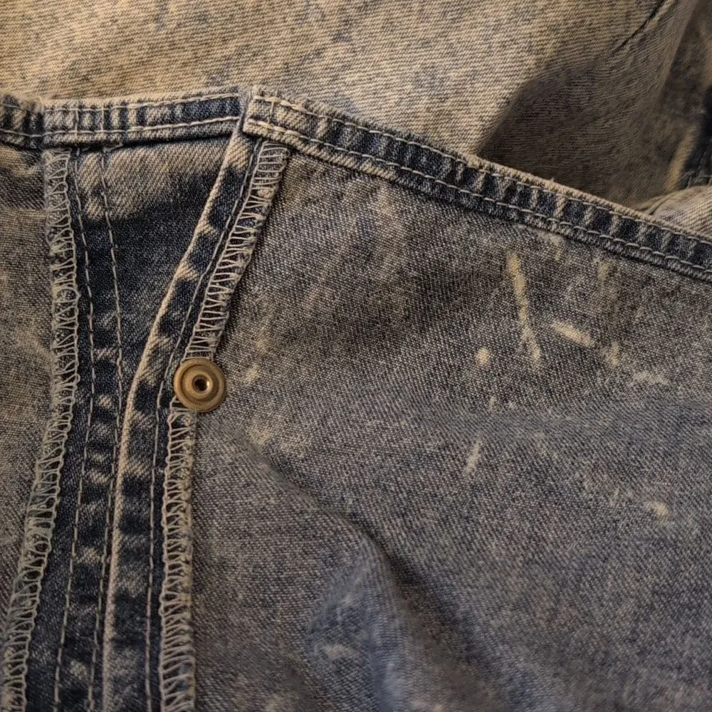 Vintage 80s women's acid wash denim skirt made‎ in Italy
